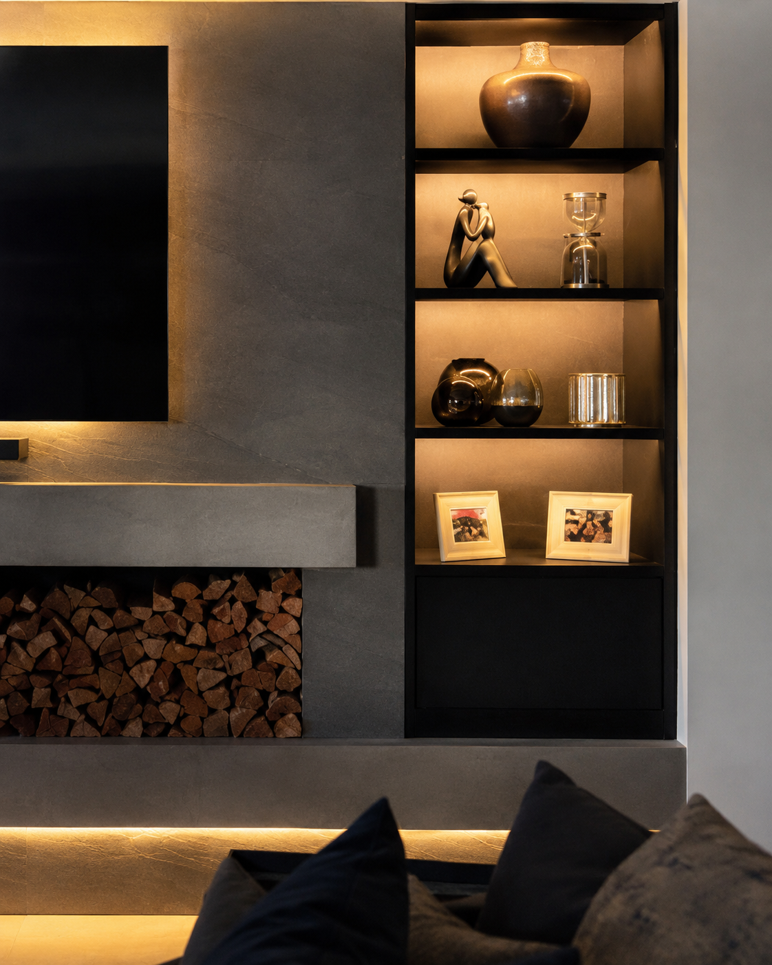 House Boyce Media Wall 7